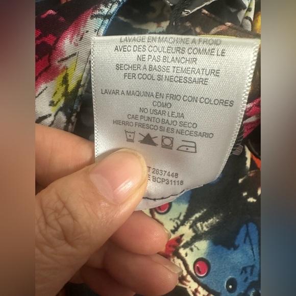 BCBGMaxAzria Butterflies button down shirt size PXL new with tag - Picture 10 of 10